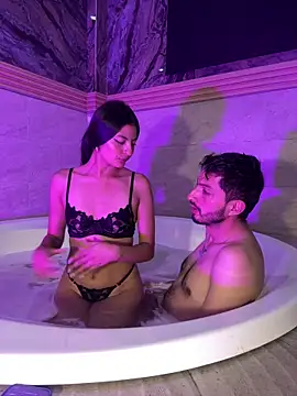 Snapshot of emilio_fernanda chatting on February 14, 2:52 am emilio fernanda online show from February 14, 2:52 am