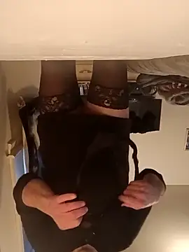 sexyblubluice online show from February 6, 5:27 pm