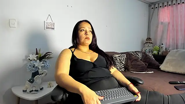  Ivannaheat online show from February 12, 4:57 pm