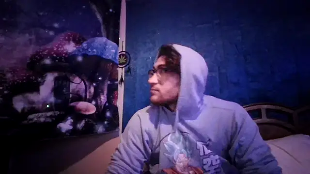 TiggaXXX96 online show from February 5, 4:50 am