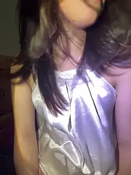 Snapshot of DoliceGirl2k chatting on May 25, 2:39 am DoliceGirl2k online show from May 25, 2:39 am