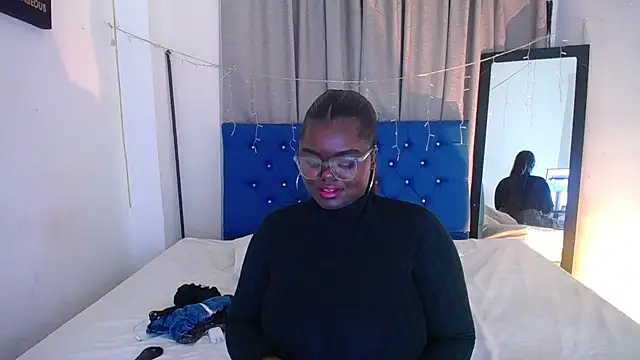 Snapshot of neighbor-ebony chatting on July 22, 3:09 am neighbor-ebony online show from July 22, 3:09 am
