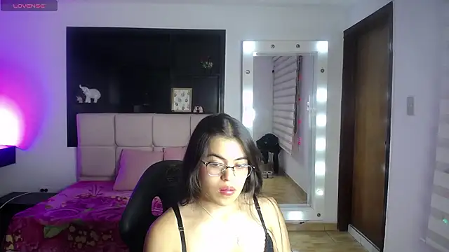 Katia pretty x online show from March 19, 4:05 am