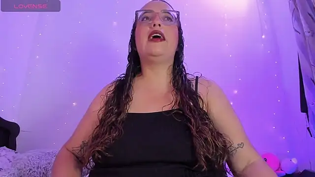 Stacy millerr1 online show from May 3, 12:27 am