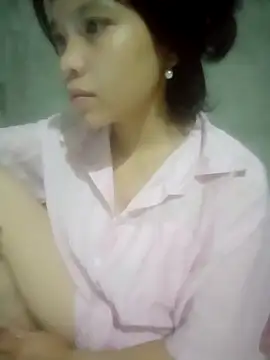 camtu00 online show from March 28, 1:54 pm