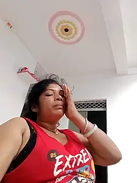 Snapshot of Horney_Bhabhi chatting on May 17, 1:03 am Horney Bhabhi online show from May 17, 1:03 am