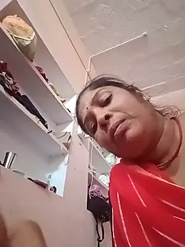 Snapshot of Horney_Bhabhi chatting on May 28, 3:26 am Horney Bhabhi online show from May 28, 3:26 am