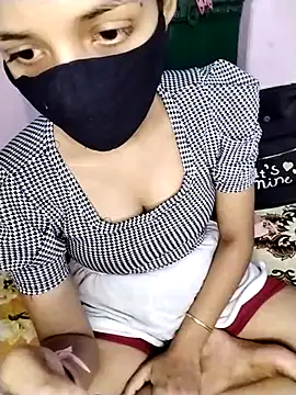 Naina-hott online show from March 7, 7:11 pm