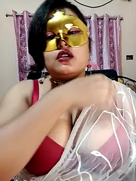 Snapshot of Lovely-Lina7 chatting on June 17, 3:35 pm Lovely-Lina7 online show from June 17, 3:35 pm