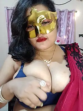 Snapshot of Lovely-Lina7 chatting on June 28, 6:36 pm Lovely-Lina7 online show from June 28, 6:36 pm