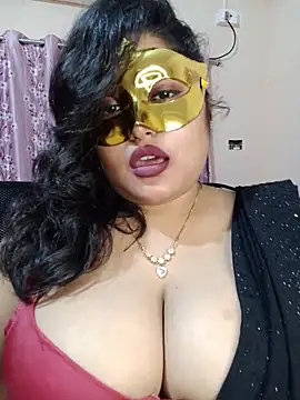 Snapshot of Lovely-Lina7 chatting on July 1, 7:13 pm Lovely-Lina7 online show from July 1, 7:13 pm