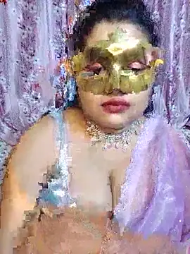 Snapshot of Lovely-Lina7 chatting on August 8, 6:10 pm Lovely-Lina7 online show from August 8, 6:10 pm
