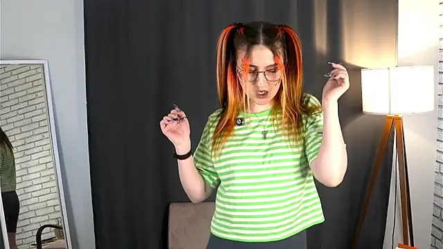 Snapshot of MaggieCata chatting on February 14, 3:36 am MaggieCata online show from February 14, 3:36 am