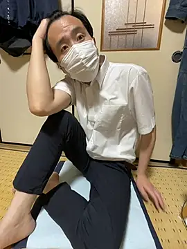 shizuku-kun211 online show from May 17, 6:55 am