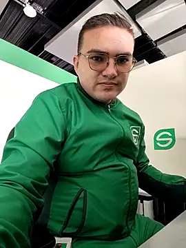 Kenny-M online show from February 10, 1:48 pm