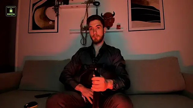 Harvey Wiliams online show from March 27, 6:19 am