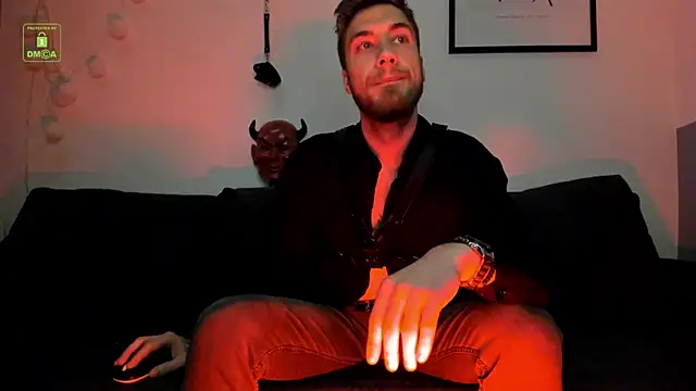 Harvey Wiliams online show from March 28, 6:13 am