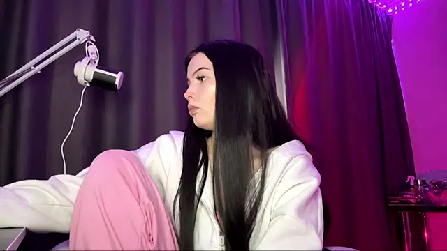 KimiCherry online show from February 9, 7:56 am