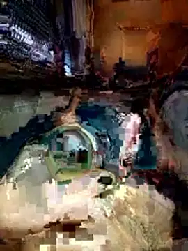 Snapshot of Zidane198003 chatting on February 17, 10:01 am Zidane198003 online show from February 17, 10:01 am