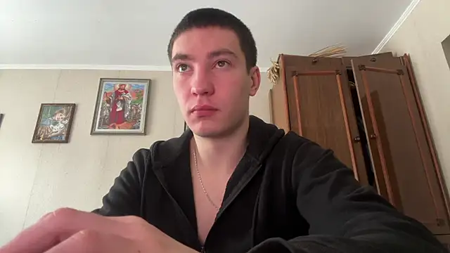 Snapshot of MoonlightVera chatting on February 25, 9:08 am MoonlightVera online show from February 25, 9:08 am