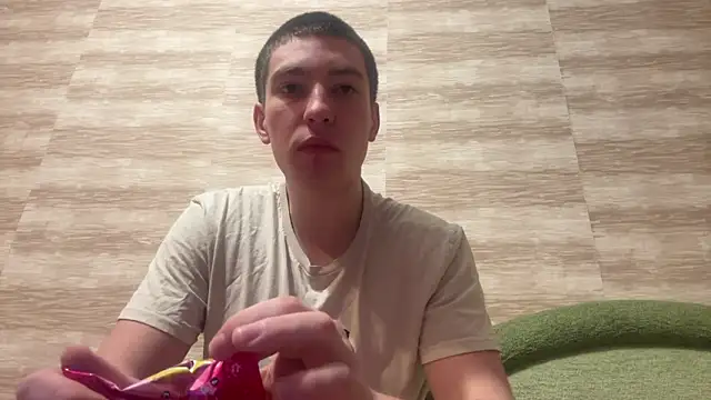 Snapshot of MoonlightVera chatting on February 28, 8:32 pm MoonlightVera online show from February 28, 8:32 pm