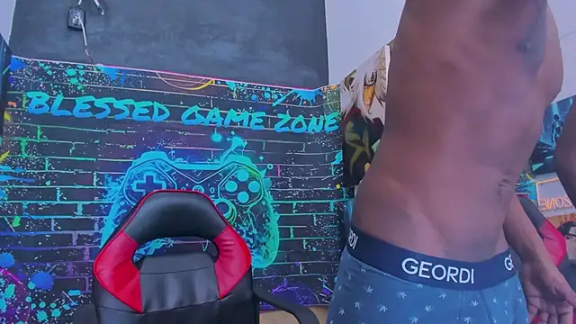 Jeanpieroo26 online show from February 11, 7:19 pm