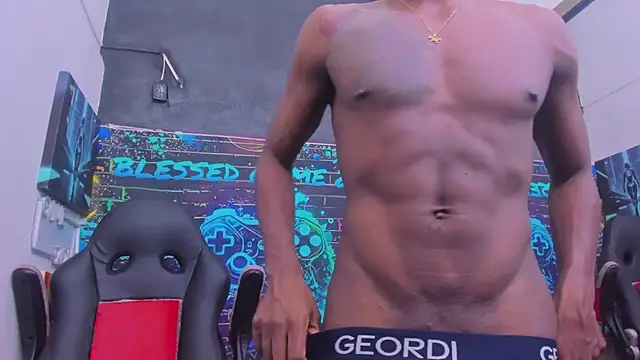 Jeanpieroo26 online show from February 14, 7:32 pm