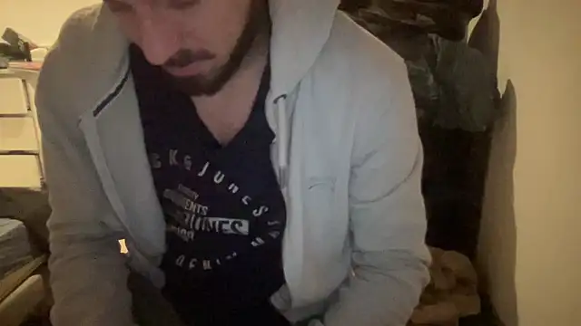 Snapshot of raoulbtnbois chatting on February 14, 12:02 pm raoulbtnbois online show from February 14, 12:02 pm