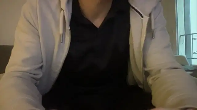 Snapshot of raoulbtnbois chatting on February 17, 5:08 pm raoulbtnbois online show from February 17, 5:08 pm