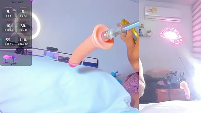 lana  kane   online show from March 17, 9:23 am