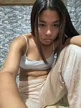 Romie rous online show from May 18, 6:47 pm