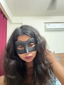 Snapshot of raavigirl chatting on April 1, 1:41 pm raavigirl online show from April 1, 1:41 pm