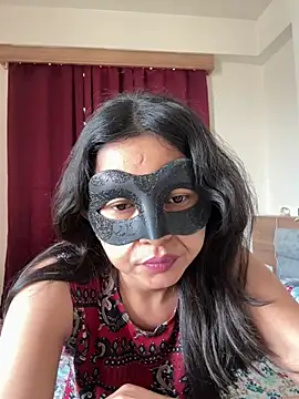 Snapshot of raavigirl chatting on April 17, 5:43 am raavigirl online show from April 17, 5:43 am