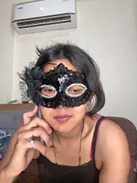 Snapshot of raavigirl chatting on April 21, 9:17 pm raavigirl online show from April 21, 9:17 pm
