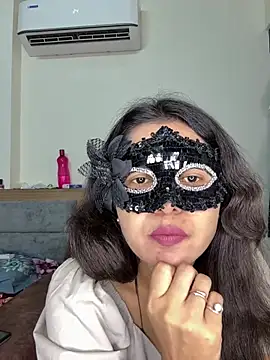 Snapshot of raavigirl chatting on April 25, 3:31 pm raavigirl online show from April 25, 3:31 pm