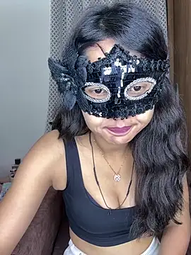 Snapshot of raavigirl chatting on May 9, 6:02 pm raavigirl online show from May 9, 6:02 pm