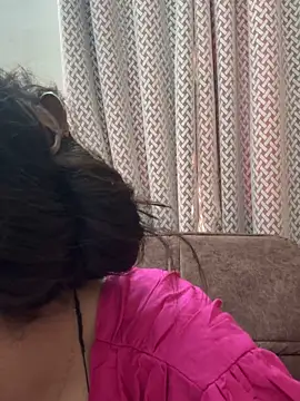 Snapshot of raavigirl chatting on May 18, 12:00 pm raavigirl online show from May 18, 12:00 pm