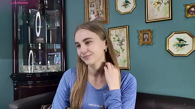 Erica Grace online show from February 8, 9:40 pm