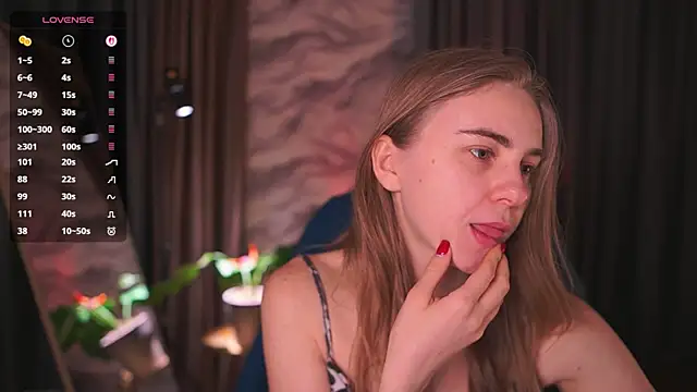 Erica Grace online show from April 3, 8:23 am