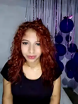 Snapshot of Cloe_Foster chatting on March 18, 2:58 am Cloe Foster online show from March 18, 2:58 am