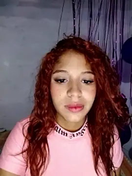 Snapshot of Cloe_Foster chatting on March 18, 11:08 pm Cloe Foster online show from March 18, 11:08 pm