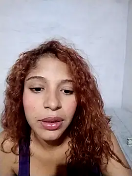 Snapshot of Cloe_Foster chatting on April 7, 2:34 am Cloe Foster online show from April 7, 2:34 am