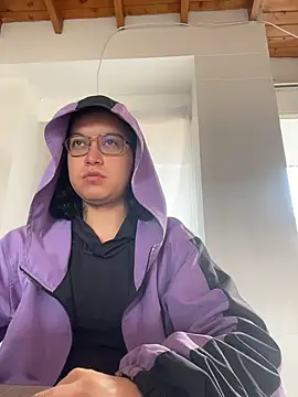 Snapshot of Samael_Garro chatting on February 6, 3:59 pm Samael Garro online show from February 6, 3:59 pm