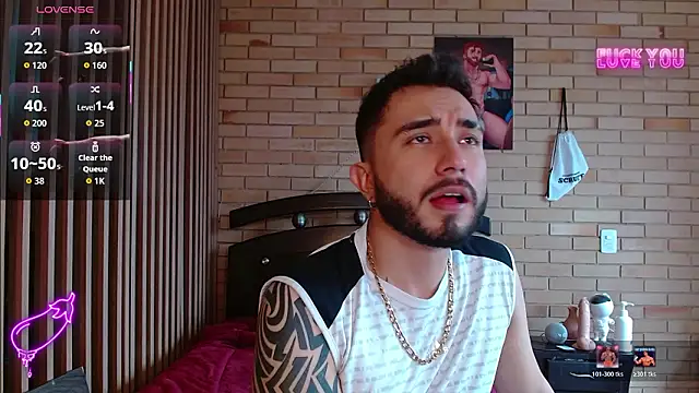 Snapshot of dave_wolf7 chatting on March 5, 9:11 pm dave wolf7 online show from March 5, 9:11 pm