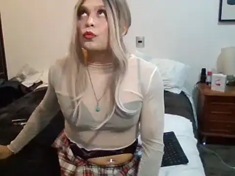 Snapshot of EstephanieAJ chatting on February 14, 10:23 am EstephanieAJ online show from February 14, 10:23 am