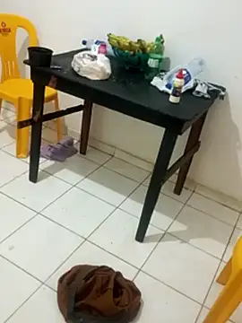 Snapshot of xoxotinha2025 chatting on February 6, 12:52 pm xoxotinha2025 online show from February 6, 12:52 pm