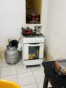 Snapshot of xoxotinha2025 chatting on February 8, 11:24 am xoxotinha2025 online show from February 8, 11:24 am