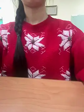 Snapshot of Celeste_SexyY chatting on February 10, 12:48 am Celeste SexyY online show from February 10, 12:48 am