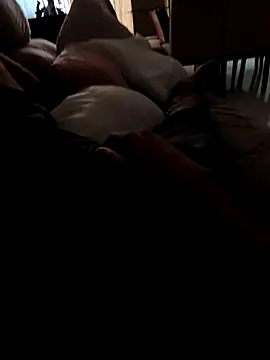 MOREN044 online show from April 5, 3:42 pm