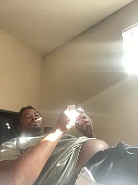 Snapshot of PSlayer30 chatting on February 7, 7:39 pm PSlayer30 online show from February 7, 7:39 pm